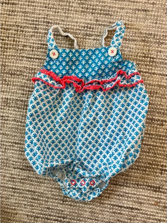 Baby Boden Romper with Bright Pink Trim- 3-6 Months - Picture 1 of 3